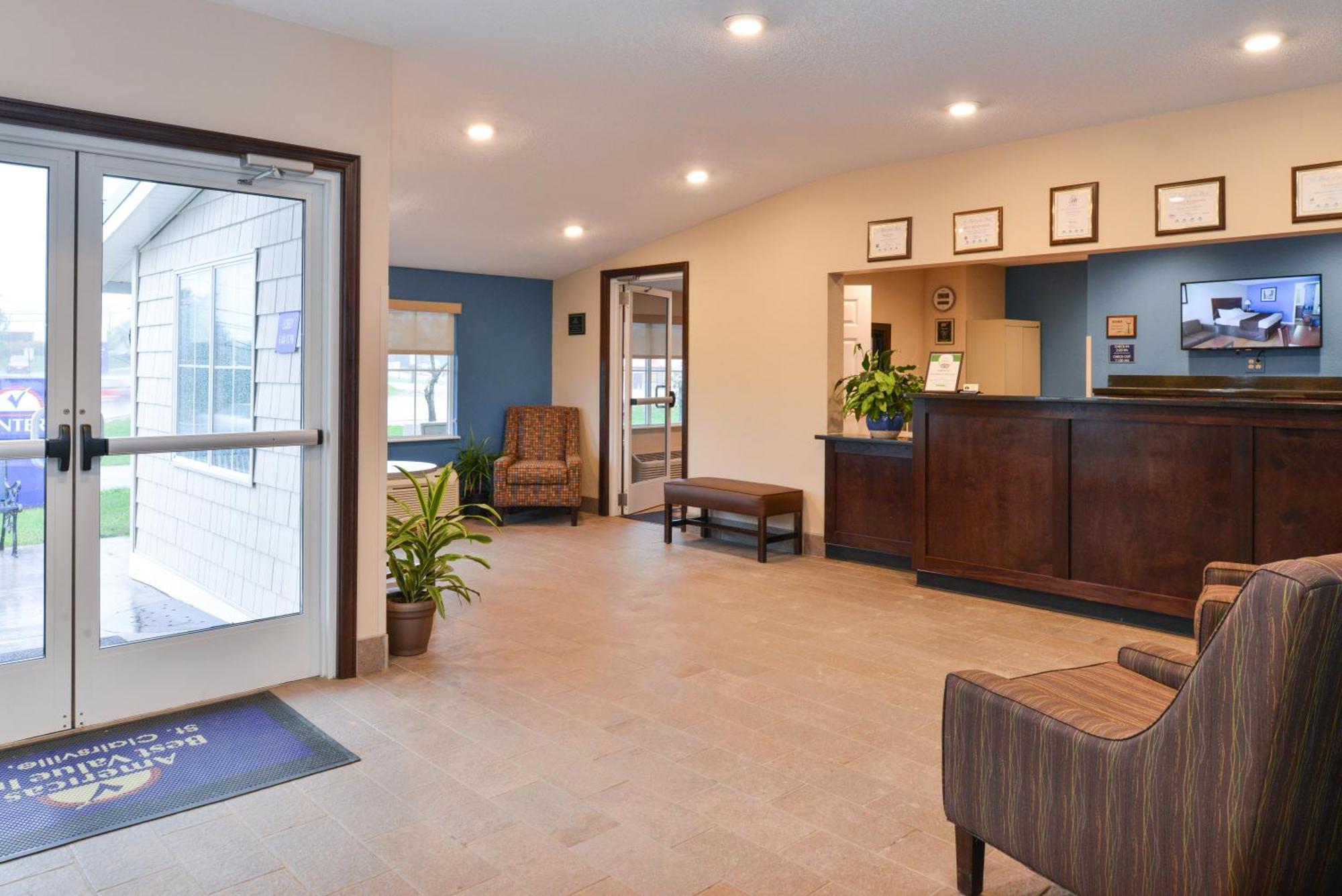 Americas Best Value Inn & Suites St Clairsville Wheeling St. Clairsville Eksteriør bilde