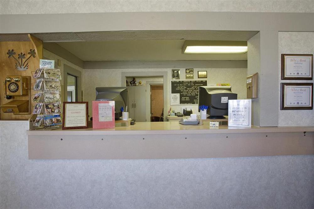 Americas Best Value Inn & Suites St Clairsville Wheeling St. Clairsville Interiør bilde