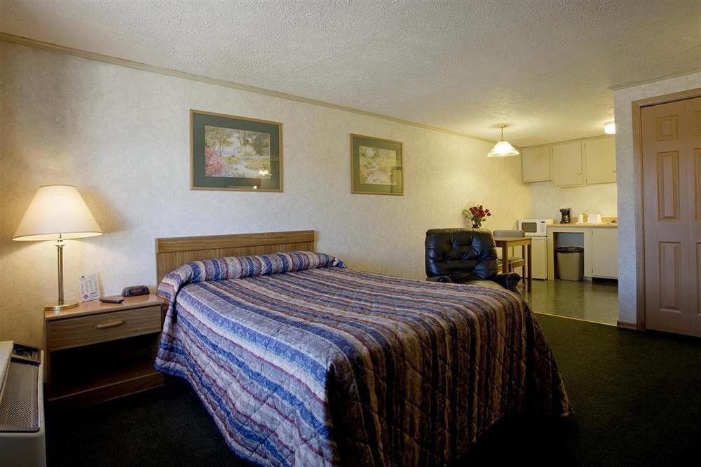 Americas Best Value Inn & Suites St Clairsville Wheeling St. Clairsville Rom bilde