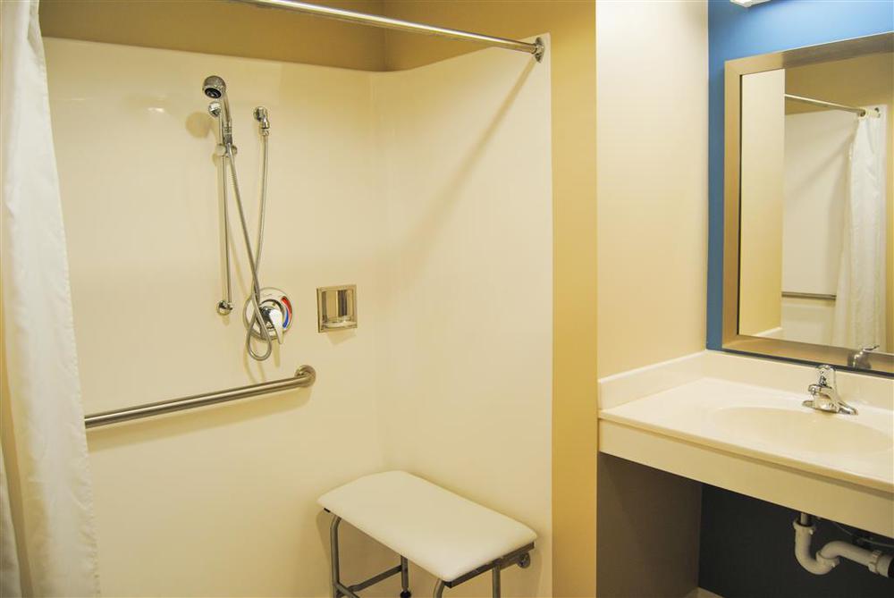 Americas Best Value Inn & Suites St Clairsville Wheeling St. Clairsville Rom bilde